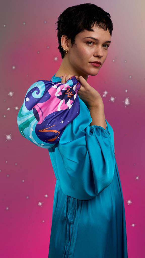 Aquarius Knot Wrap - 70cm x 70cm