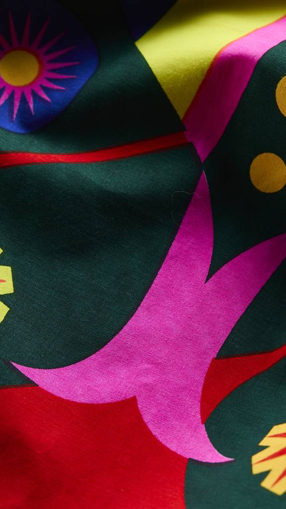Vibrant Viper Knot Wrap - 50cm x 50cm